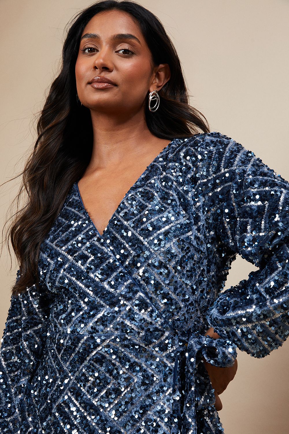Occasion Geo Sequin Wrap Midi Dress - Image 4