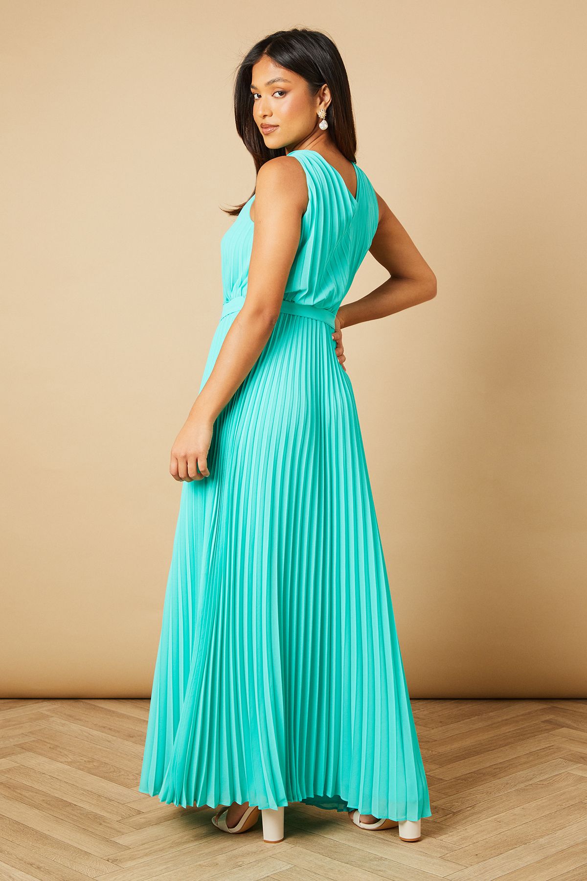 Petite Halterneck Pleated Tie Detail Midi Dress - Image 4