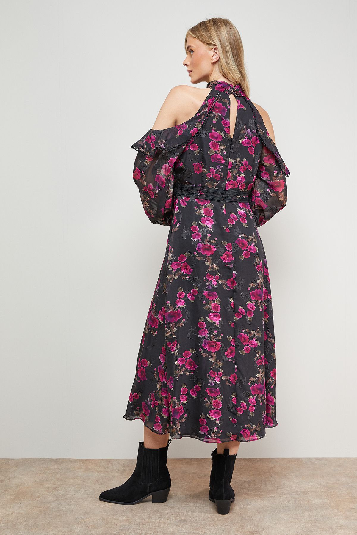 Cold Shoulder Ruffle Halterneck Midi Dress - Image 5