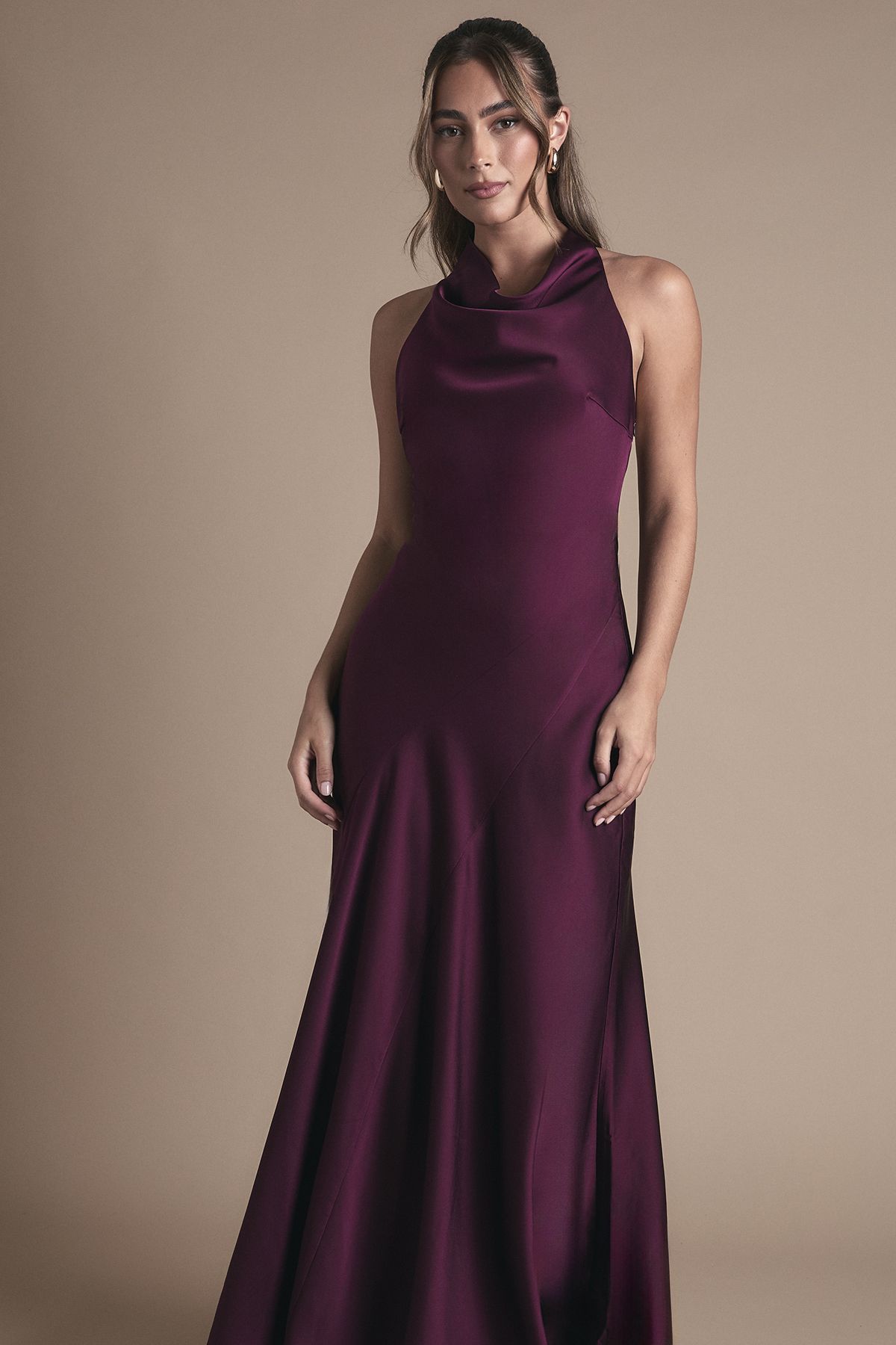 Oasis by Coast Cowl Halterneck Satin Maxi Bridesmaid Dress - Image 3