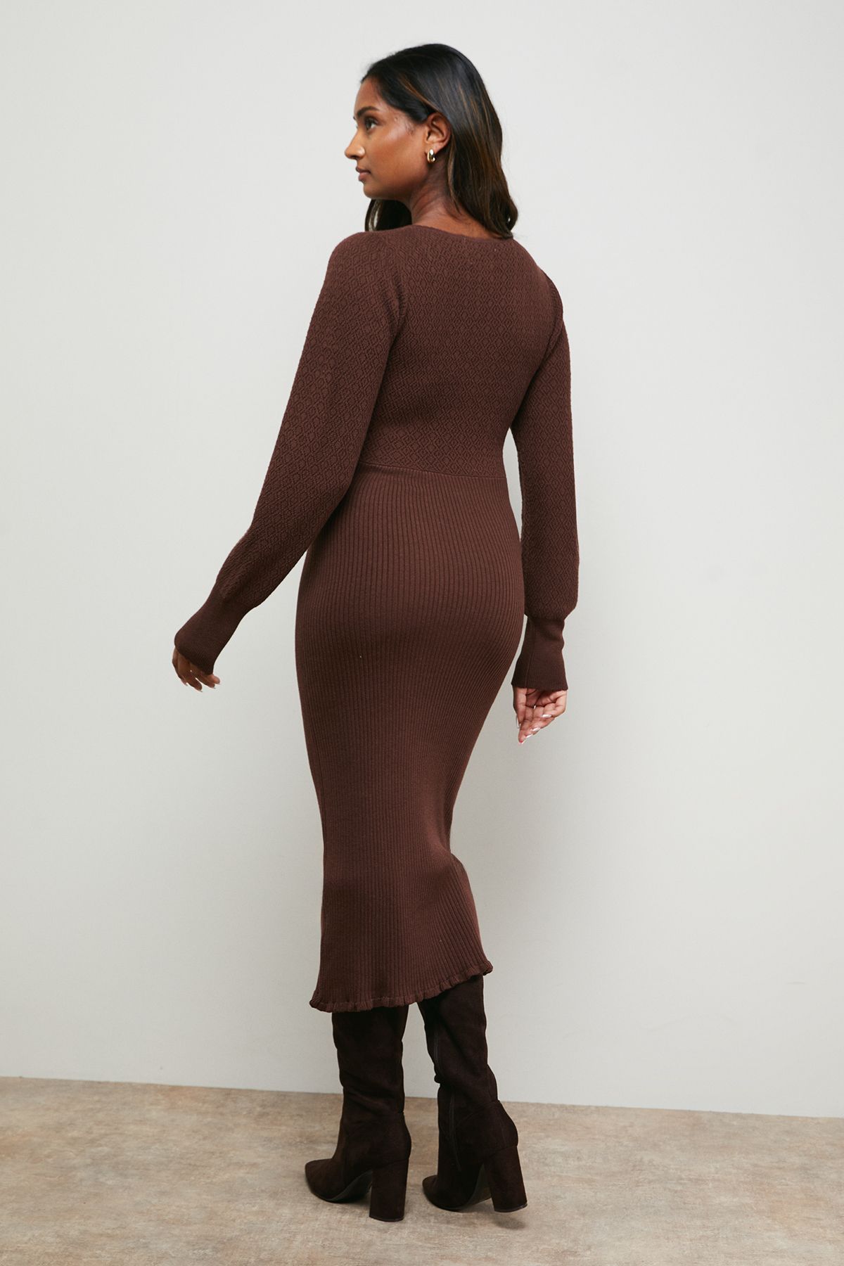 Scallop Neck Knitted Midi Dress - Image 3