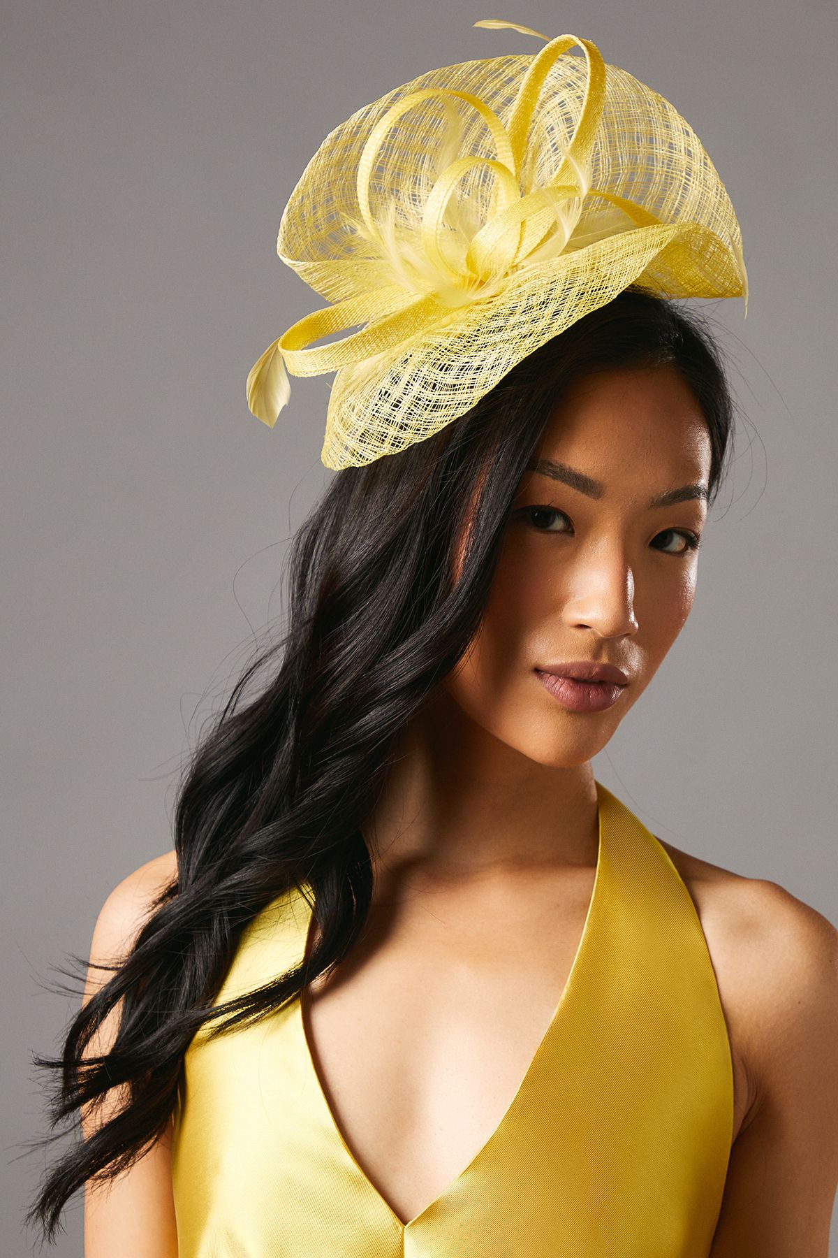 Open Weave Bow And Feather Fascinator