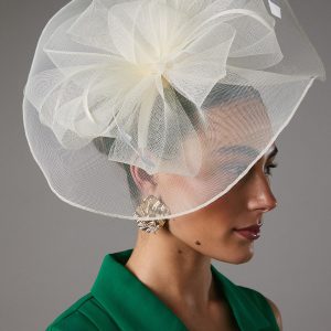 Structured Mesh Bow Flat Fascinator