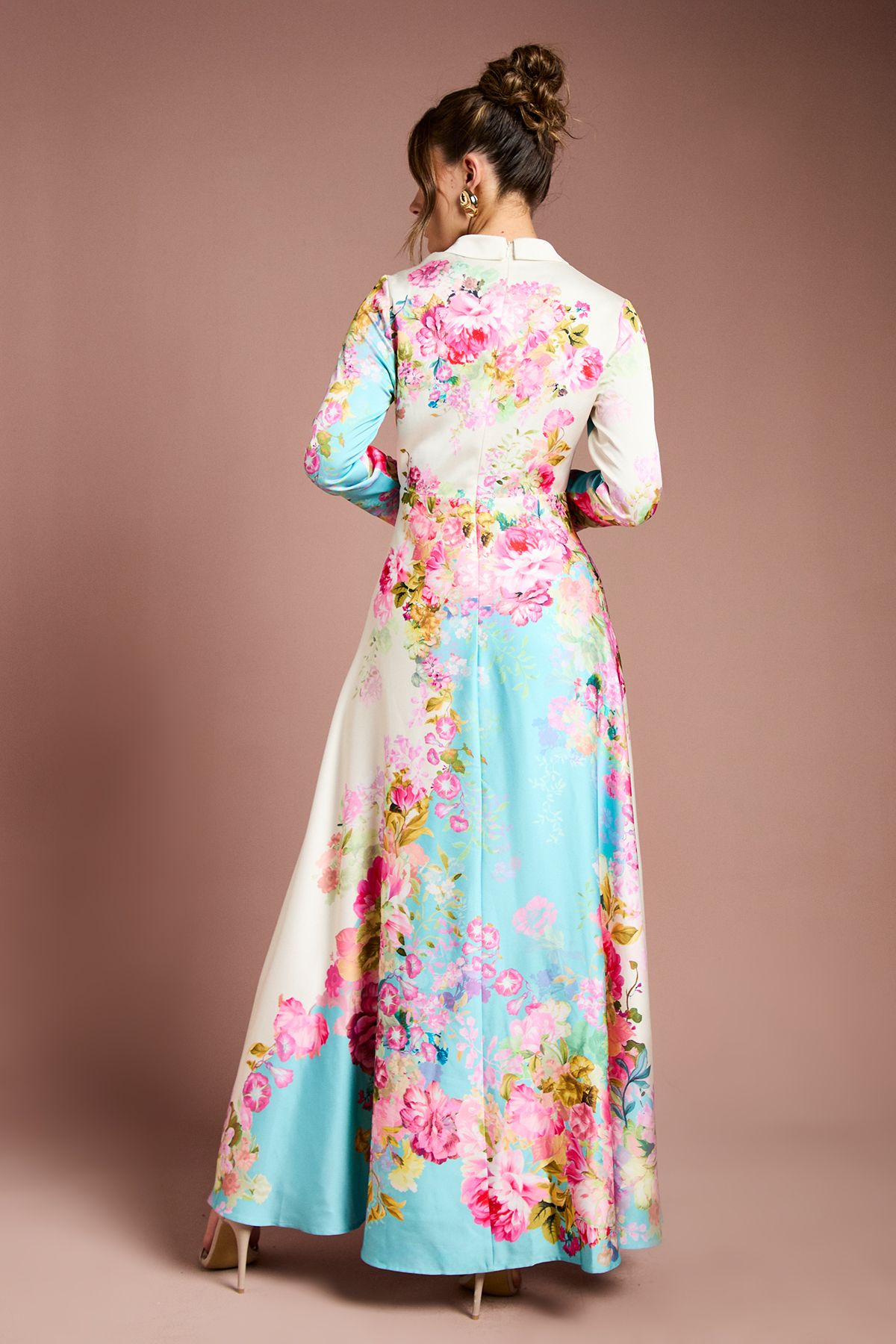 Placement Print Wrap Front Gown - Image 3