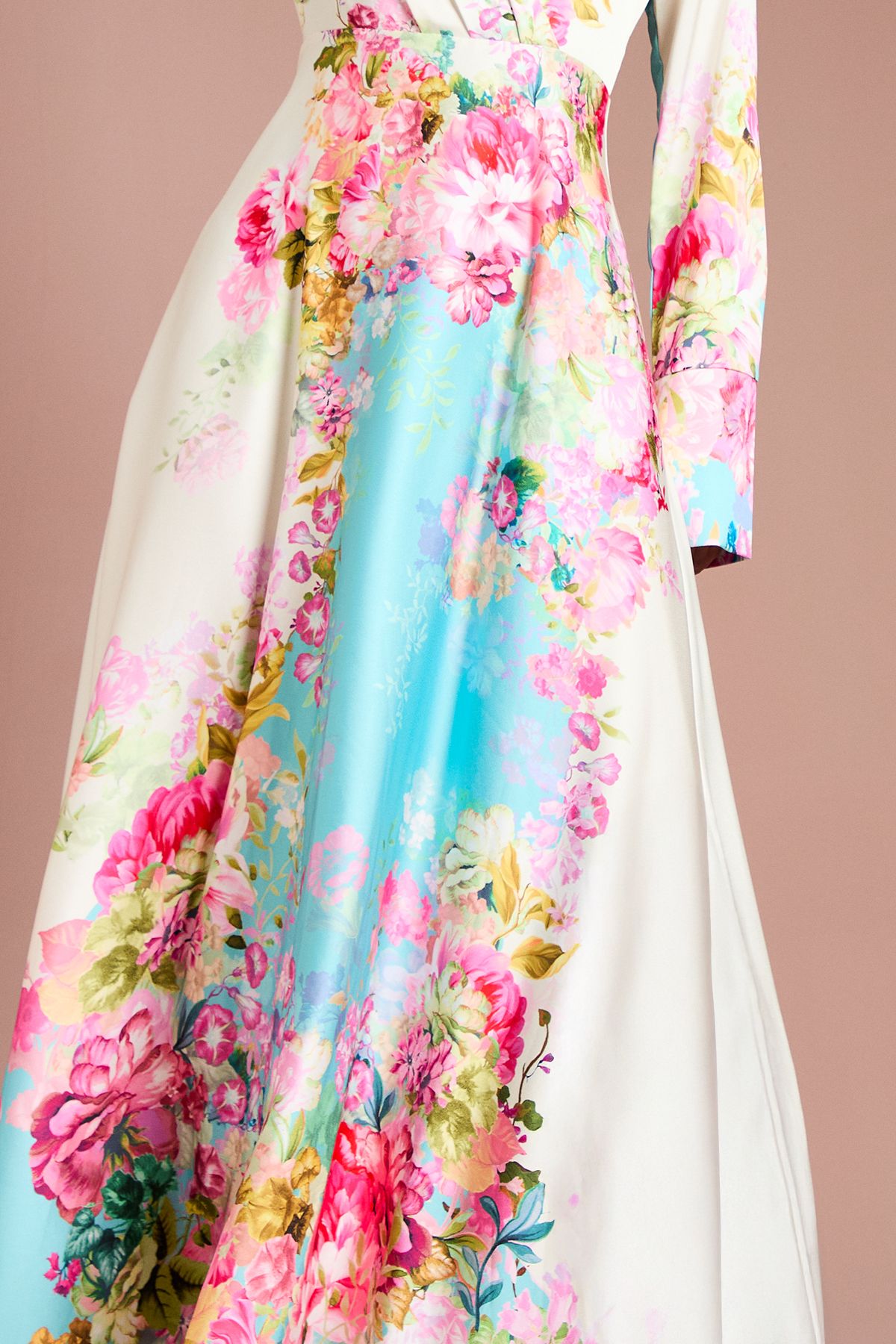 Placement Print Wrap Front Gown - Image 4
