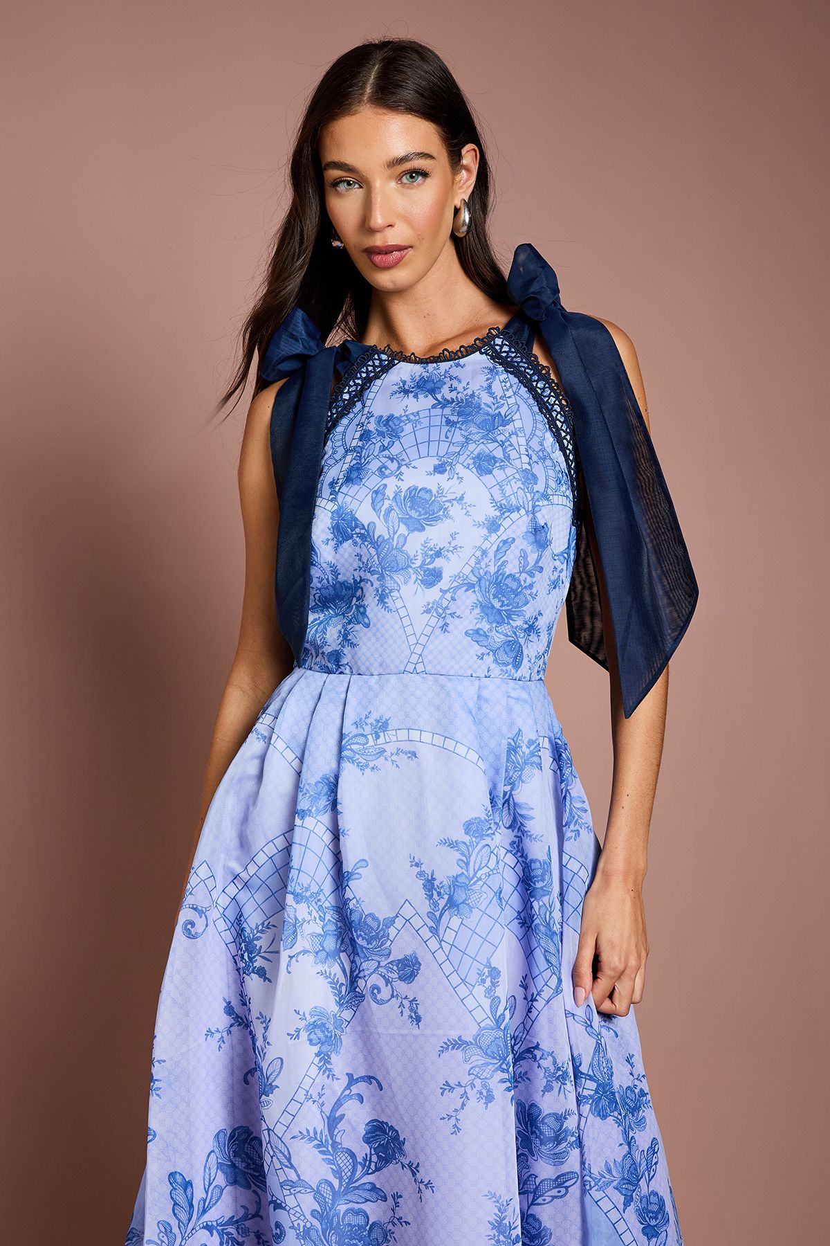 Halter Neck Bow Shoulder Placement Print Organza Midi Dress - Image 2
