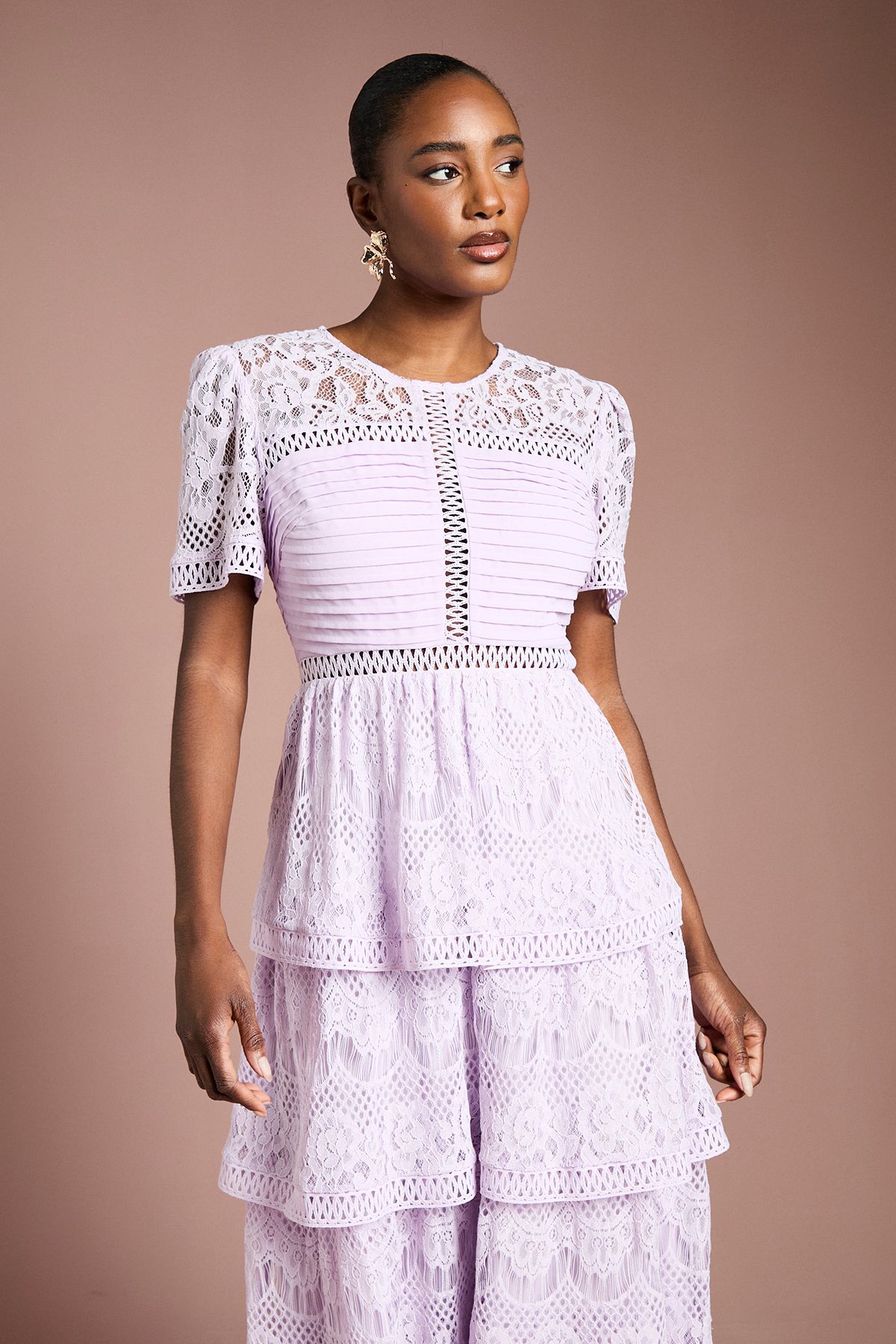 Tiered Lace Midi Dress - Image 2