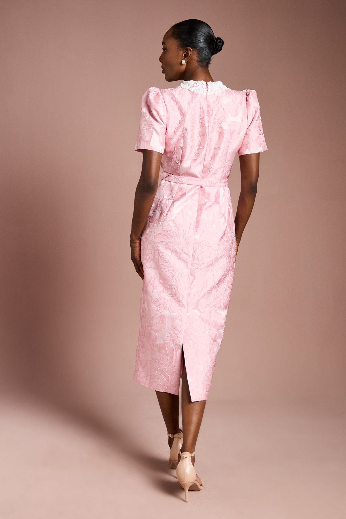 Puff Sleeve Collared Jacquard Midi Dress - Image 3