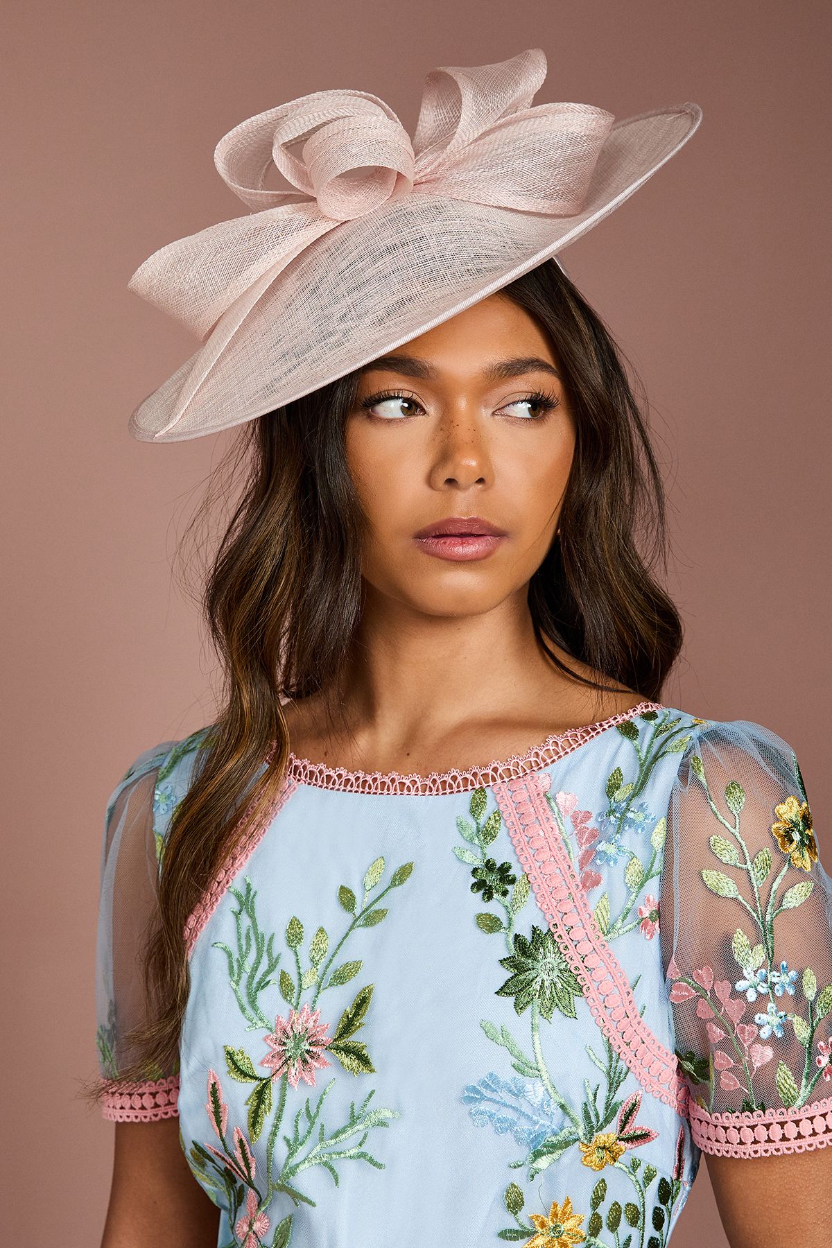Loop Detail Wide Brim Fascinator