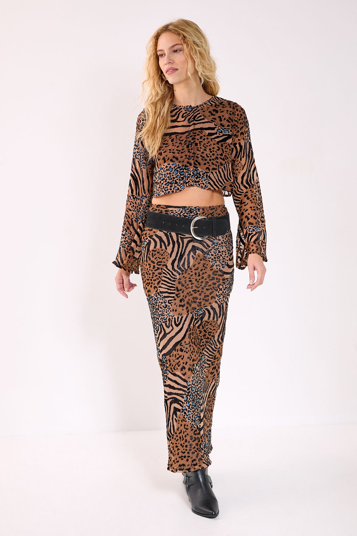 Mixed Animal Devore Button Through Flared Sleeve Top - Image 2