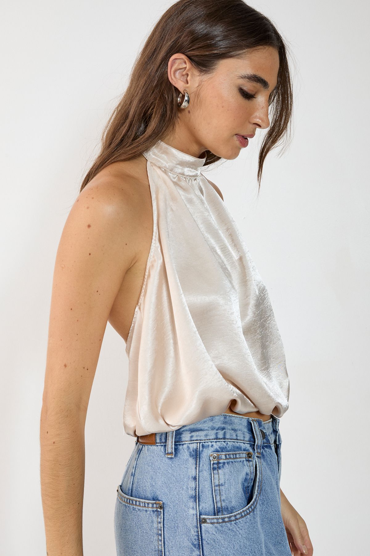 Satin High Neck Puffball Top - Image 3