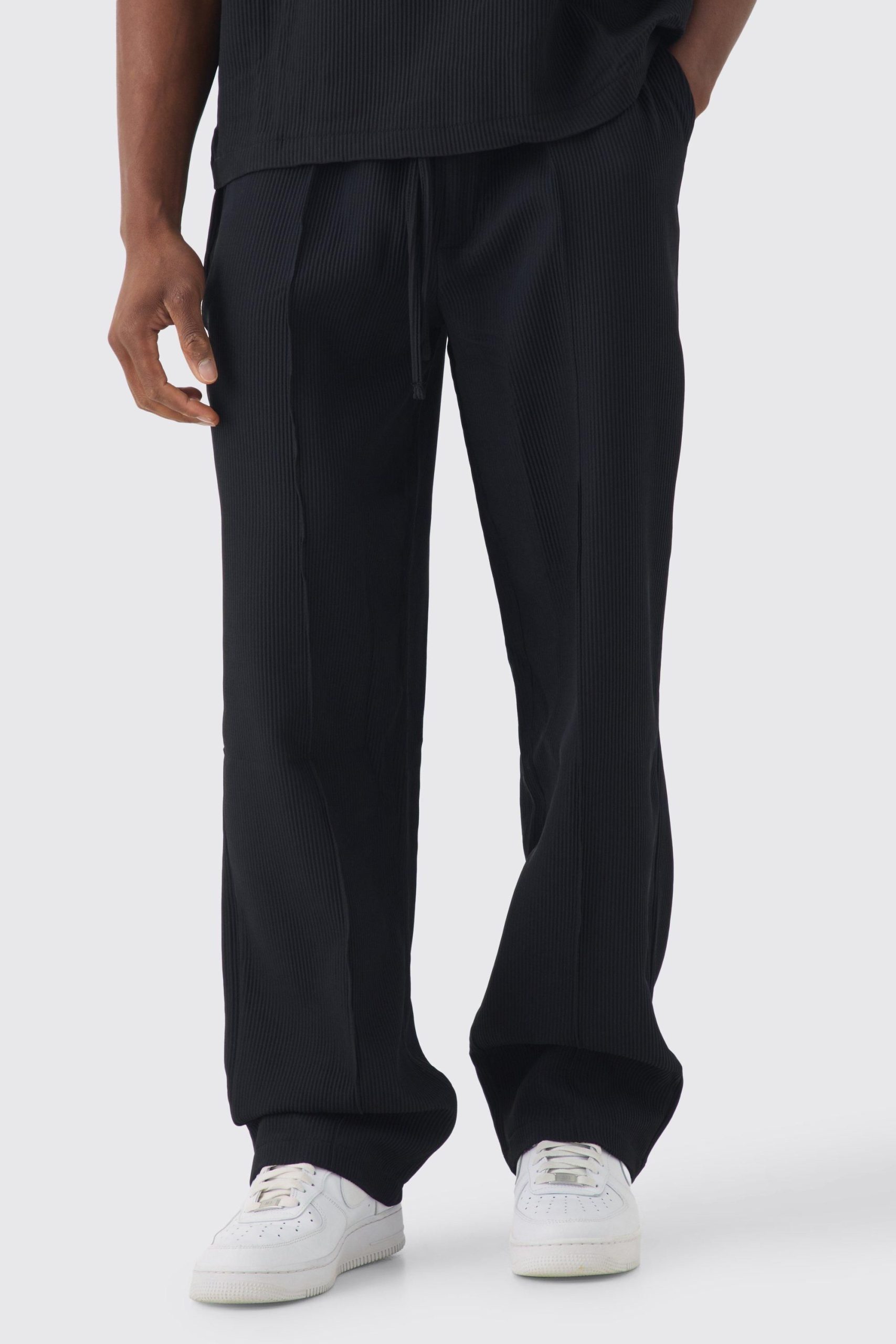 Elasticated Waist Relaxed Fit Pleated Trouser