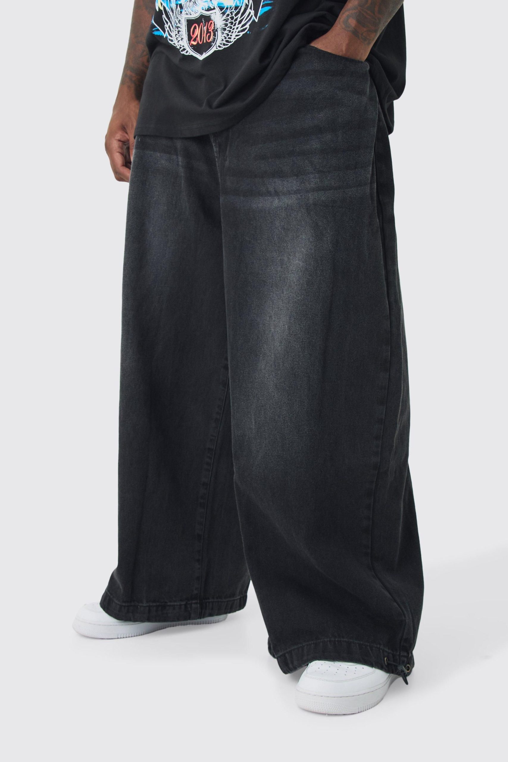 Plus Basic Parachute Fit Jeans