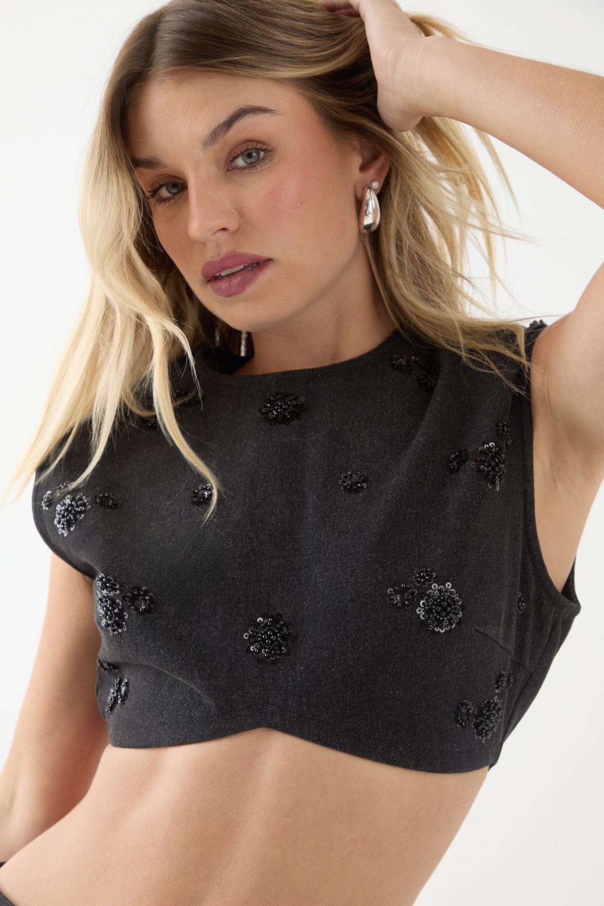 Denim Embellished Crop Top - Image 4