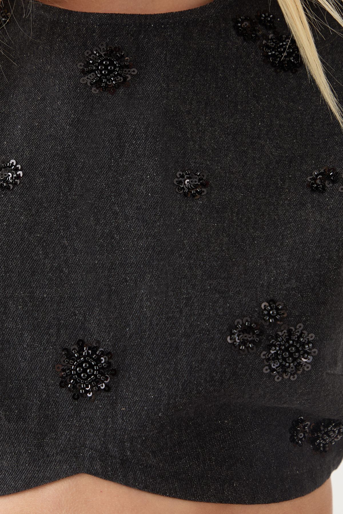 Denim Embellished Crop Top - Image 5