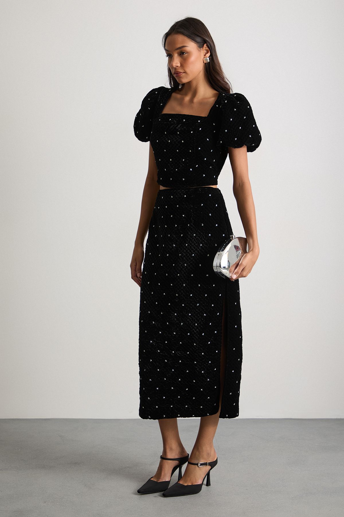 Velvet Embellished Puff Sleeve Top - Image 2