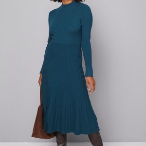 Button Cuff Detail High Neck Pleated Knitted Midaxi Dress