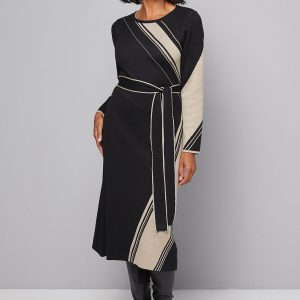 Asymmetric Jacquard Knitted Dress