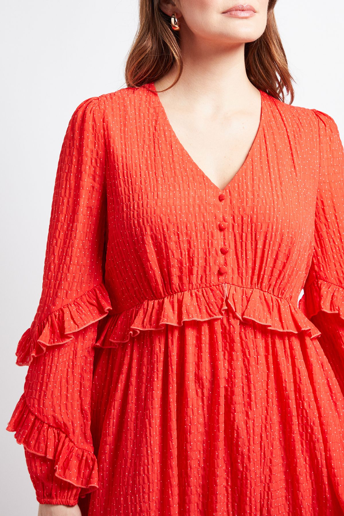 TEXTURED SPOT RUFFLE MIDI DRESS - Image 4
