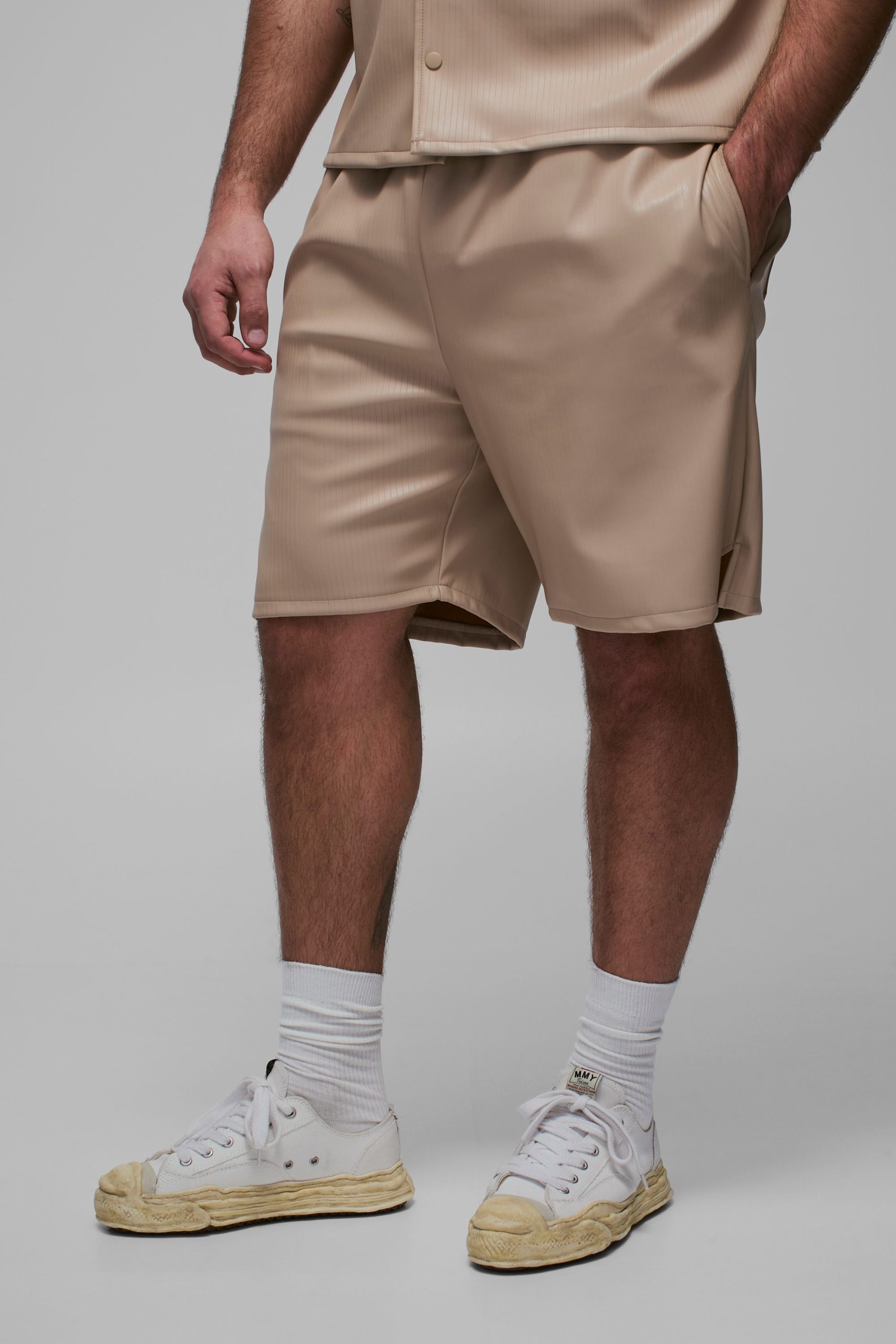 Plus Pleated PU Basketball Shorts