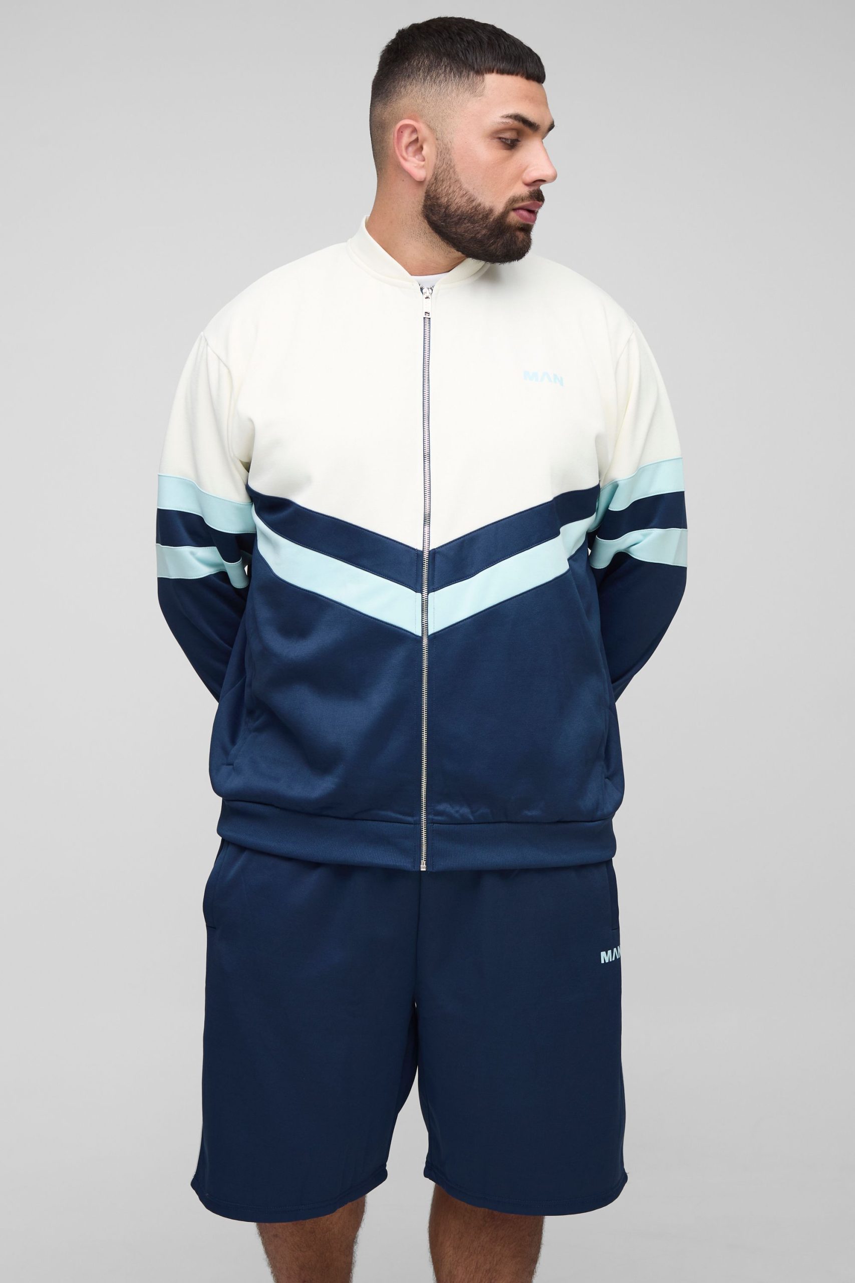 Plus Regular Fit Embroidered Sports Short Tracksuit