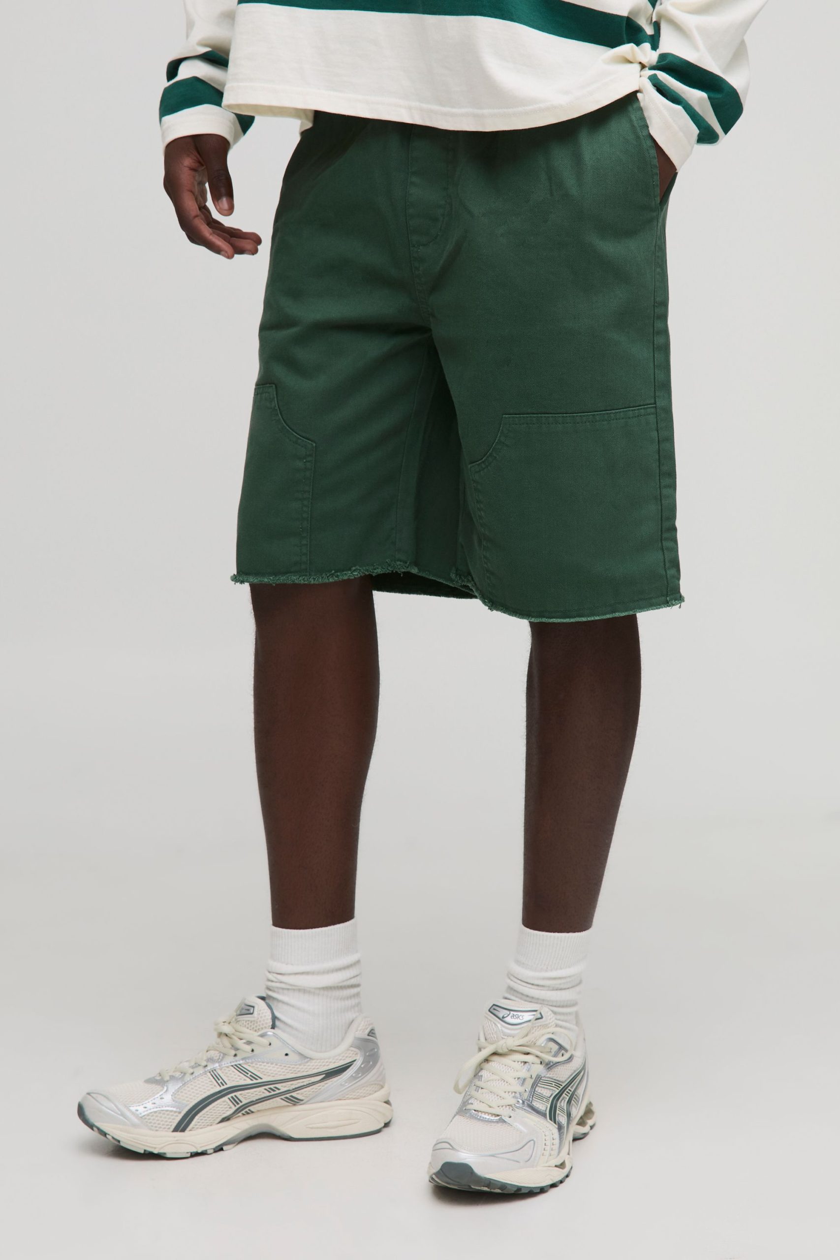 Elasticated Waist Relaxed Distressed Carpenter Shorts