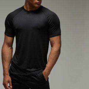Man Active Lightweight Essentials Gym Raglan Regular T-shirt & Short Set