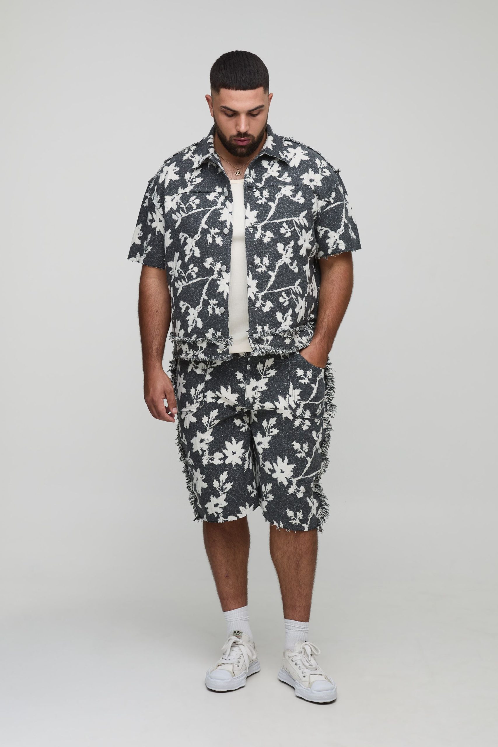 Plus Floral Tapestry Oversized Short Sleeve Overshirt