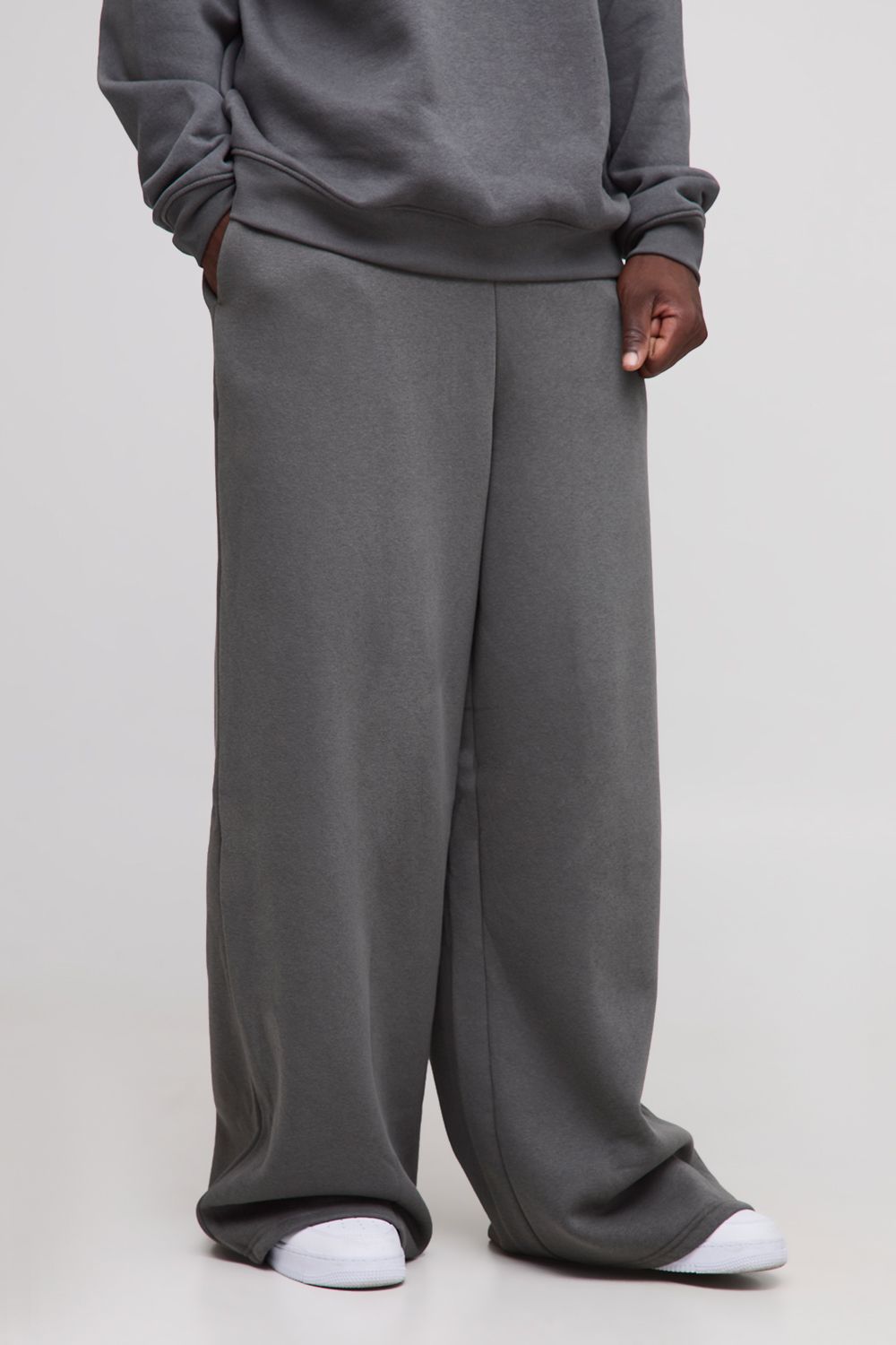 Tall Basic Extreme Wide Leg Jogger