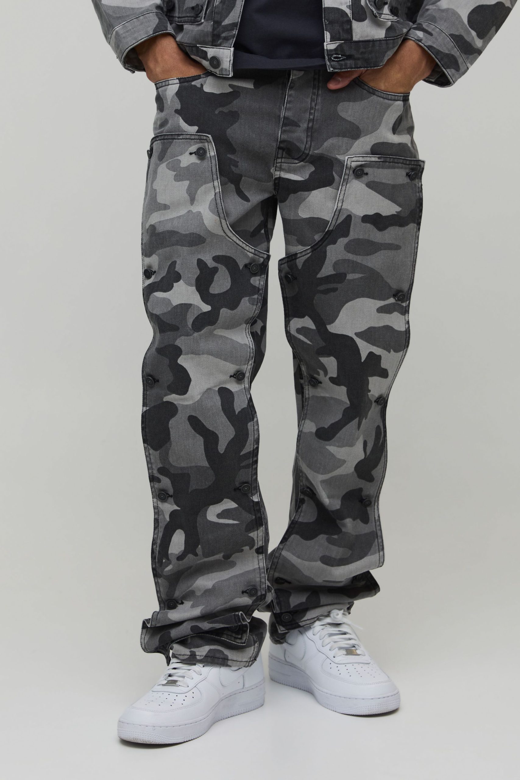 Camo Removable Carpenter Panel Extreme Stacked Straight Fit Jeans