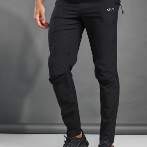 Man Active Gym Tapered Fit Jogger