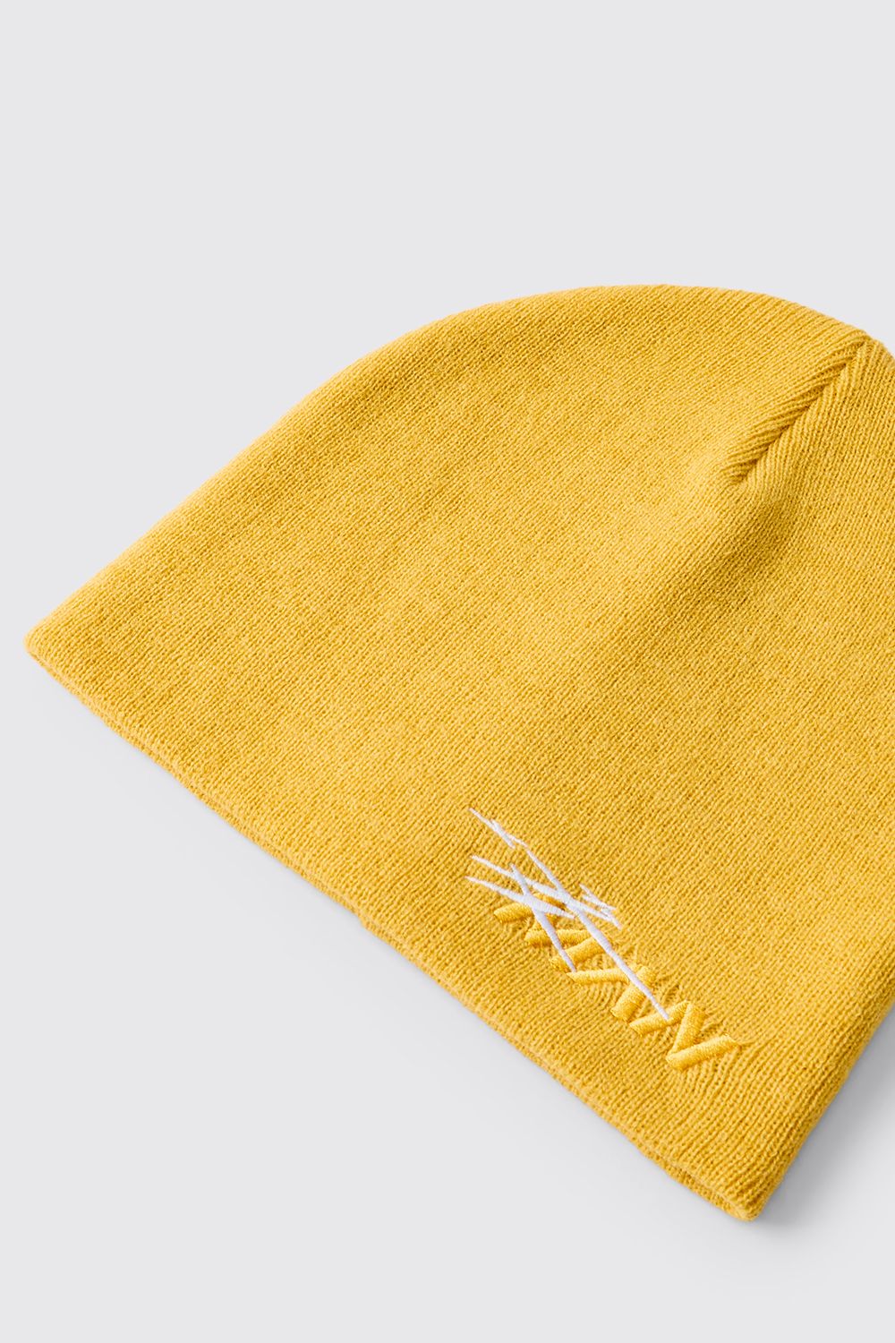 Man Embroidered Ribbed Knitted Beanie - Image 4