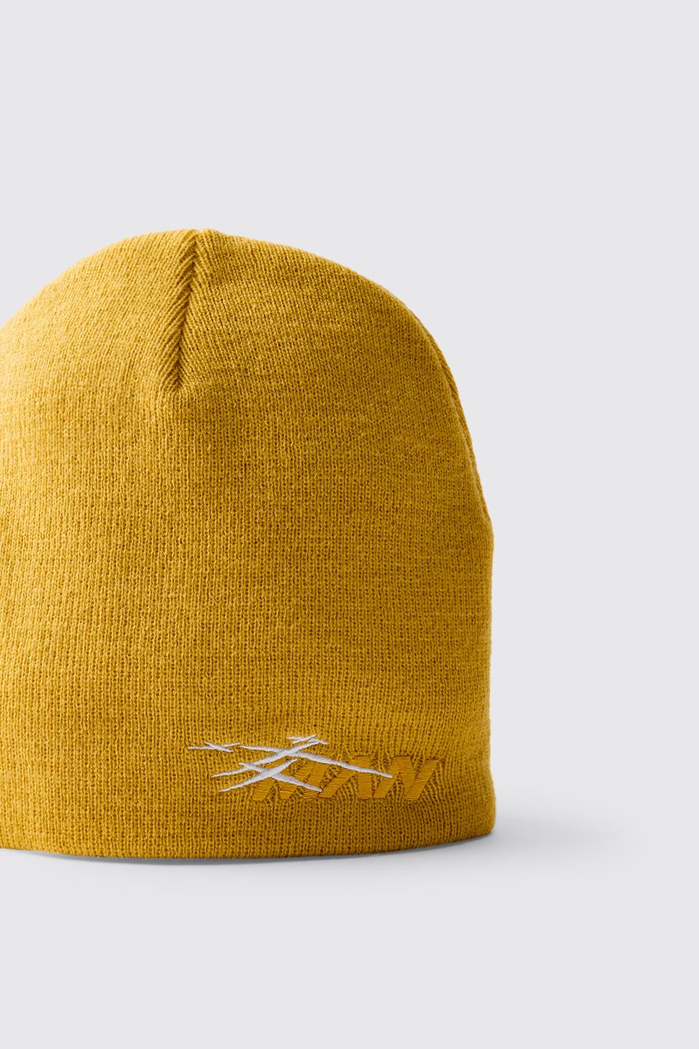 Man Embroidered Ribbed Knitted Beanie - Image 5