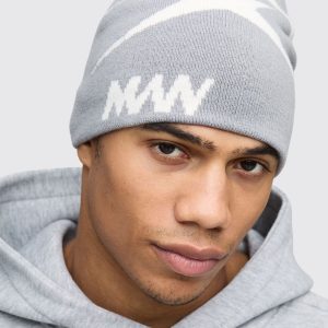 Man Star Knitted Beanie