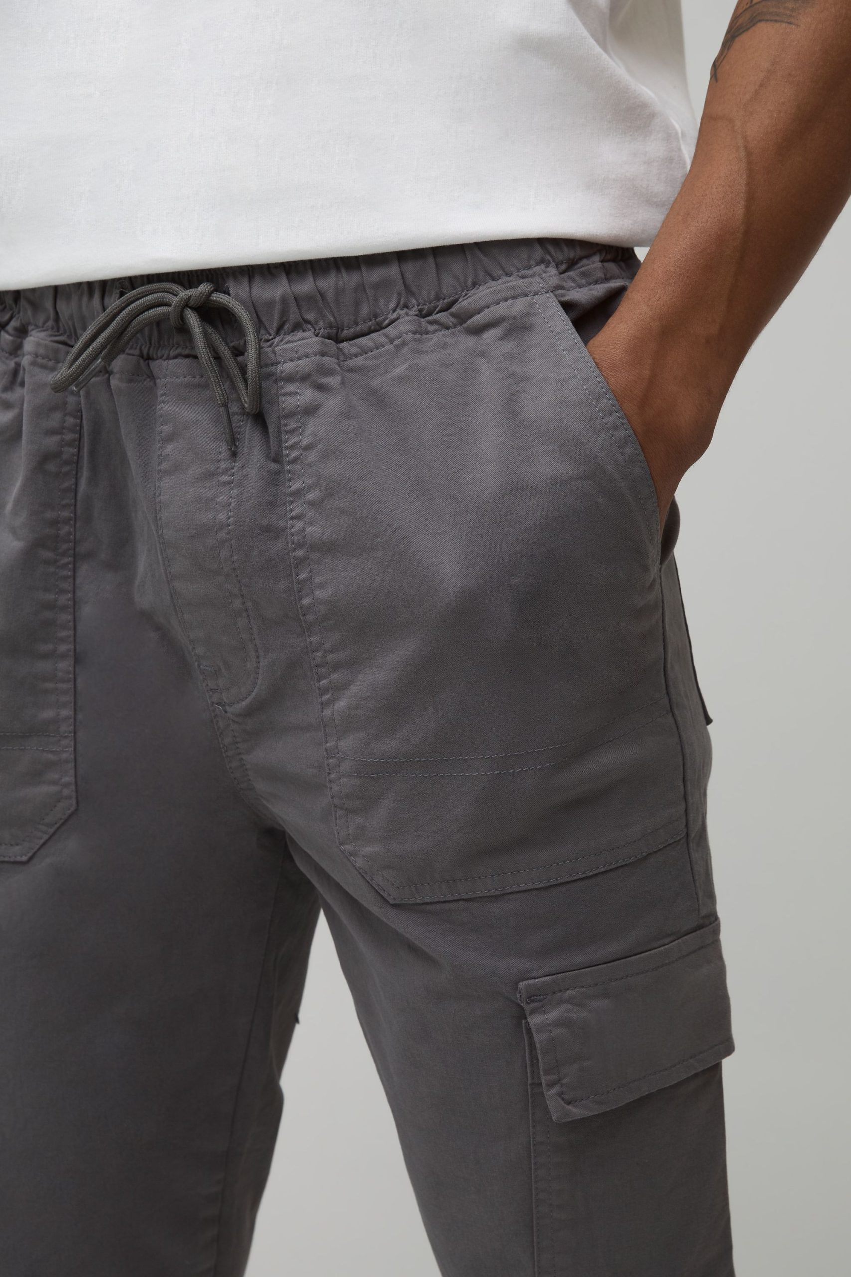 Skinny Fit Elasticated Waist Cuffed Cargo - Image 3