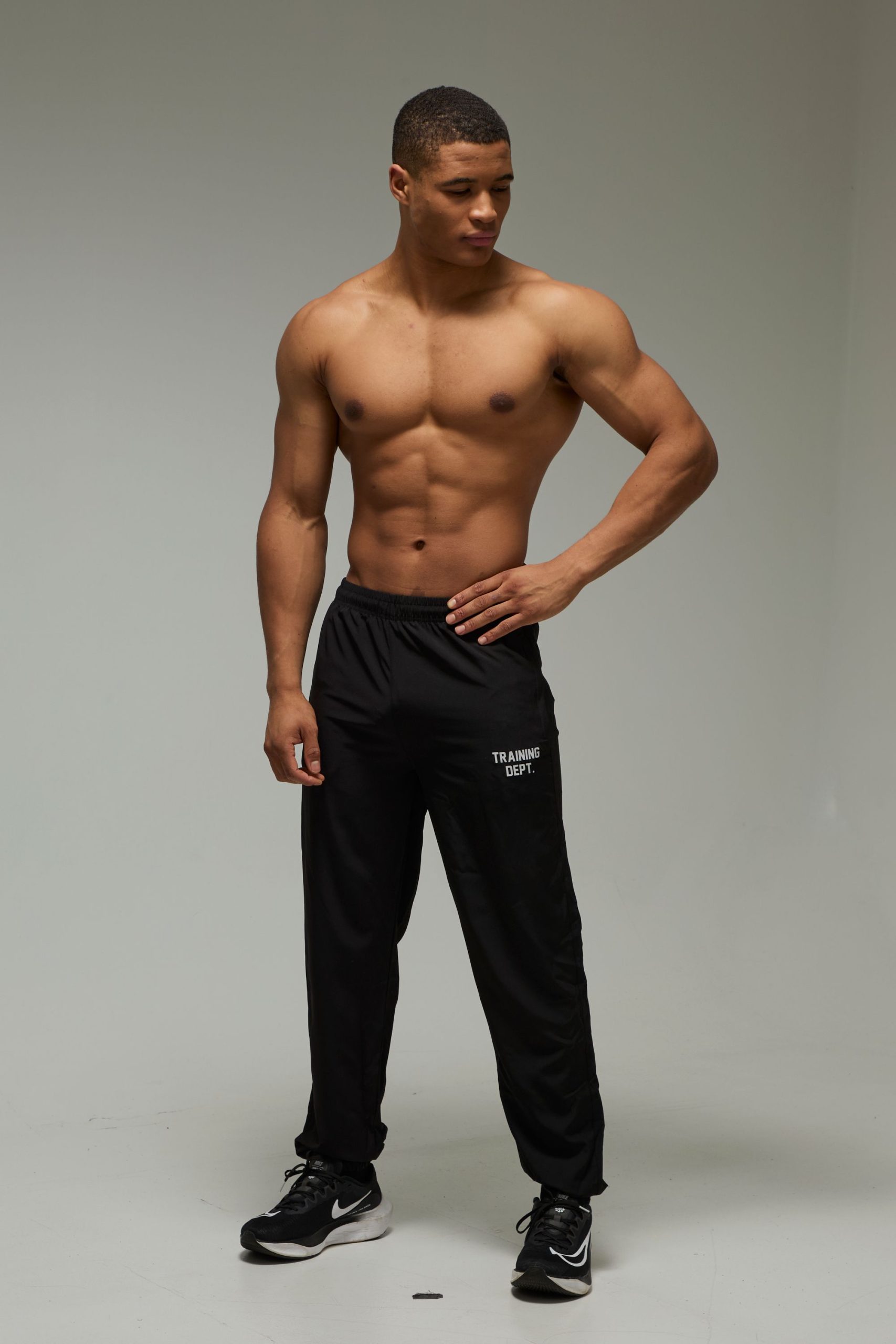 Training Dept Oversized Stretch Woven Jogger - Image 4
