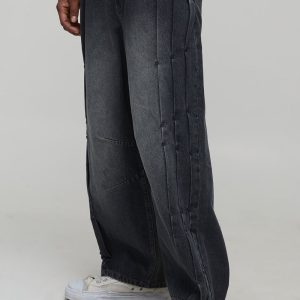 Barrel Pleated Stud Detail Washed Jeans