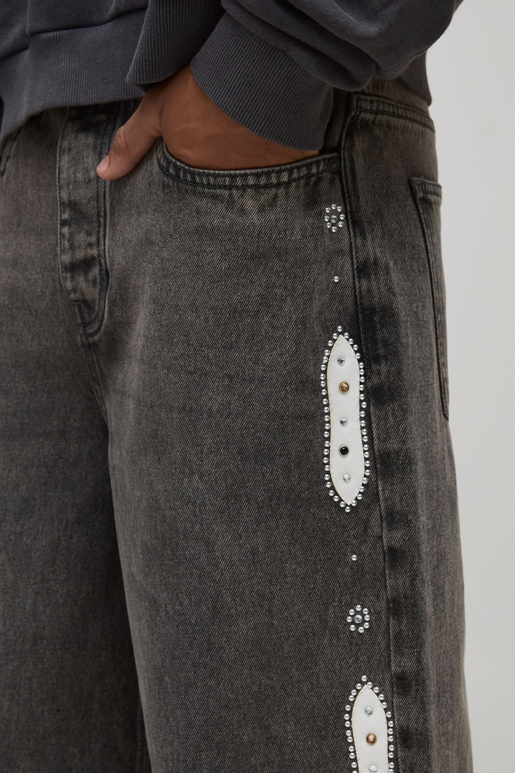 Baggy Fit Western Hardware Jeans - Image 3
