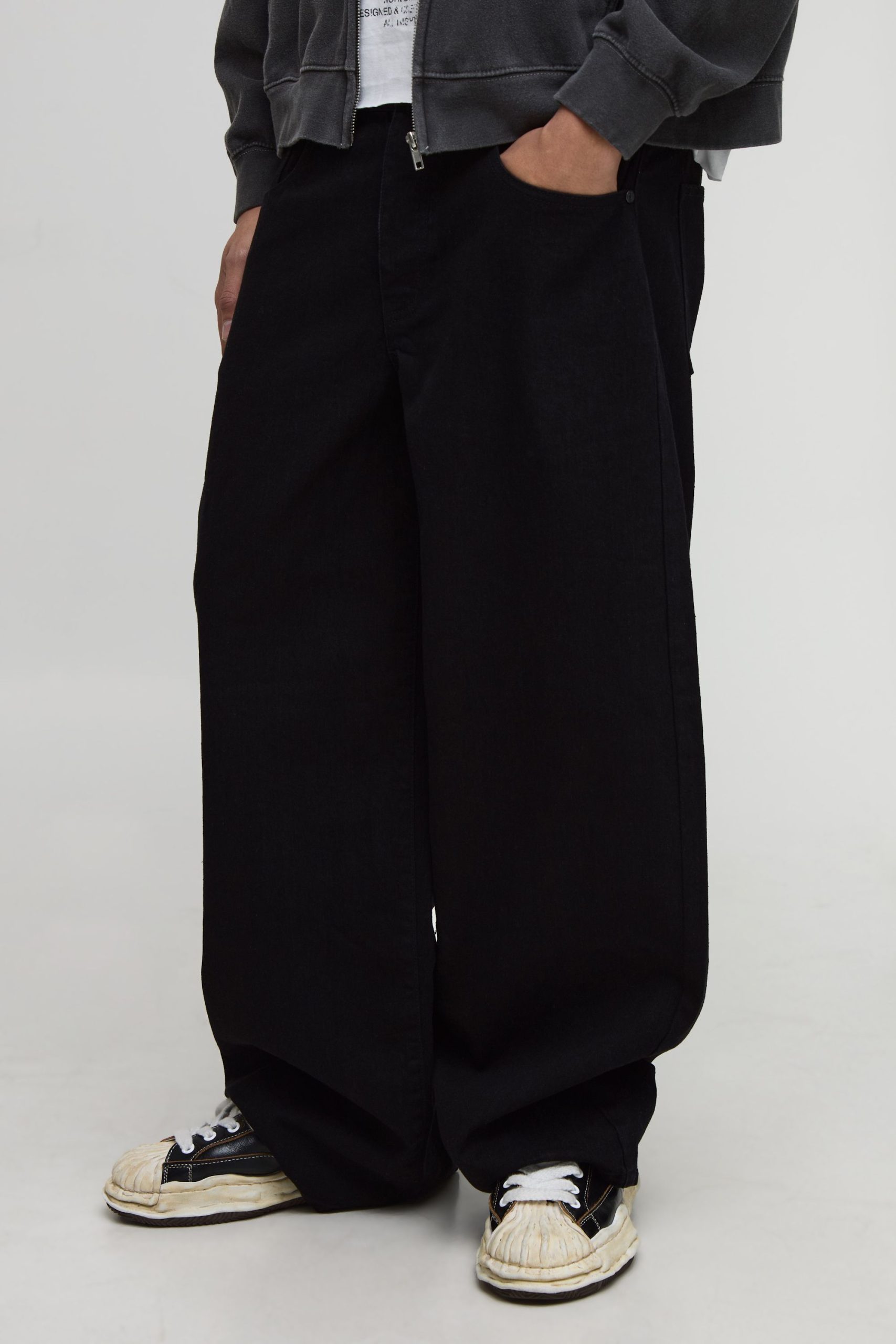 Basic Baggy Fit Jeans