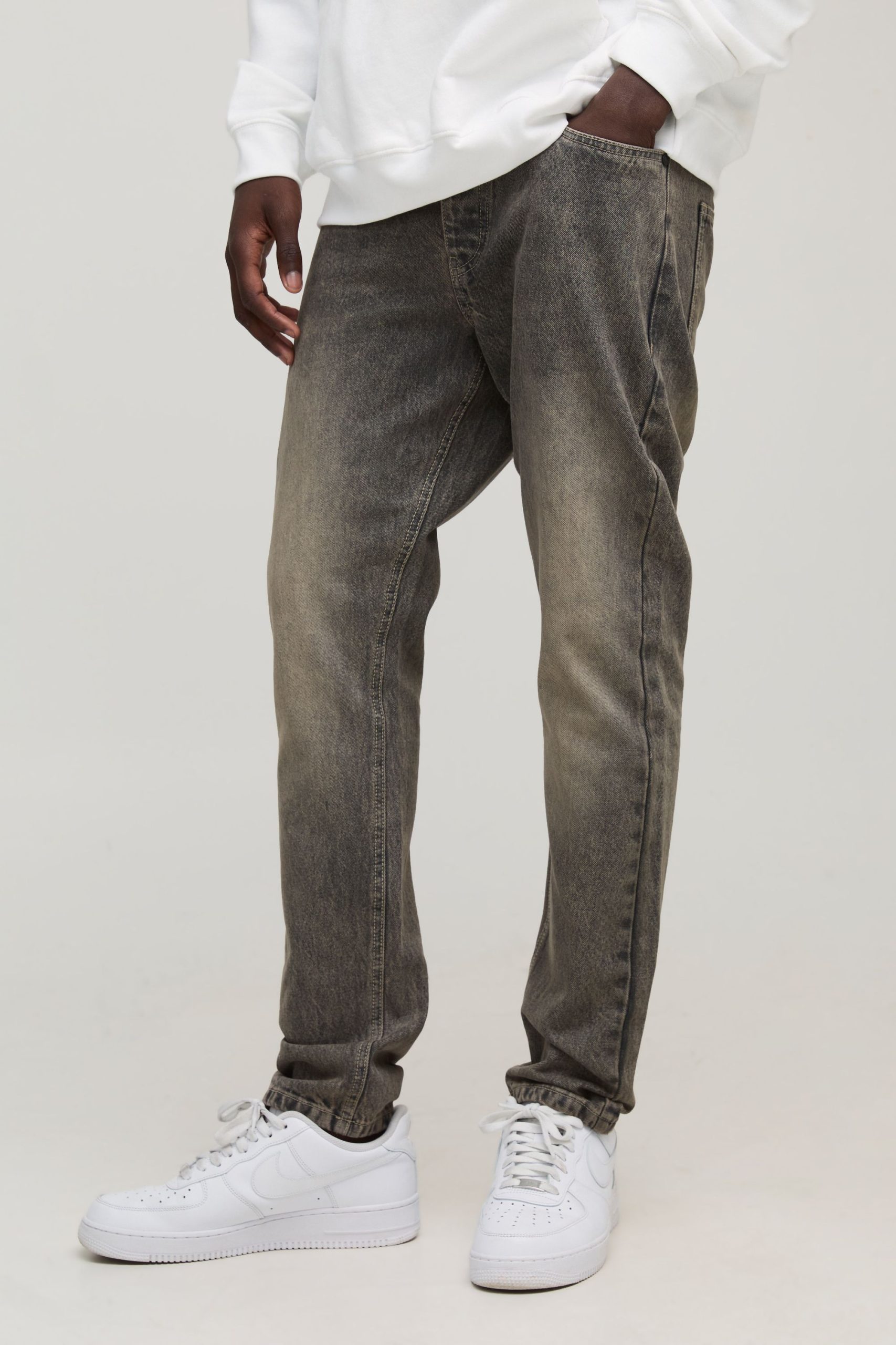 Basic Slim Fit Jeans