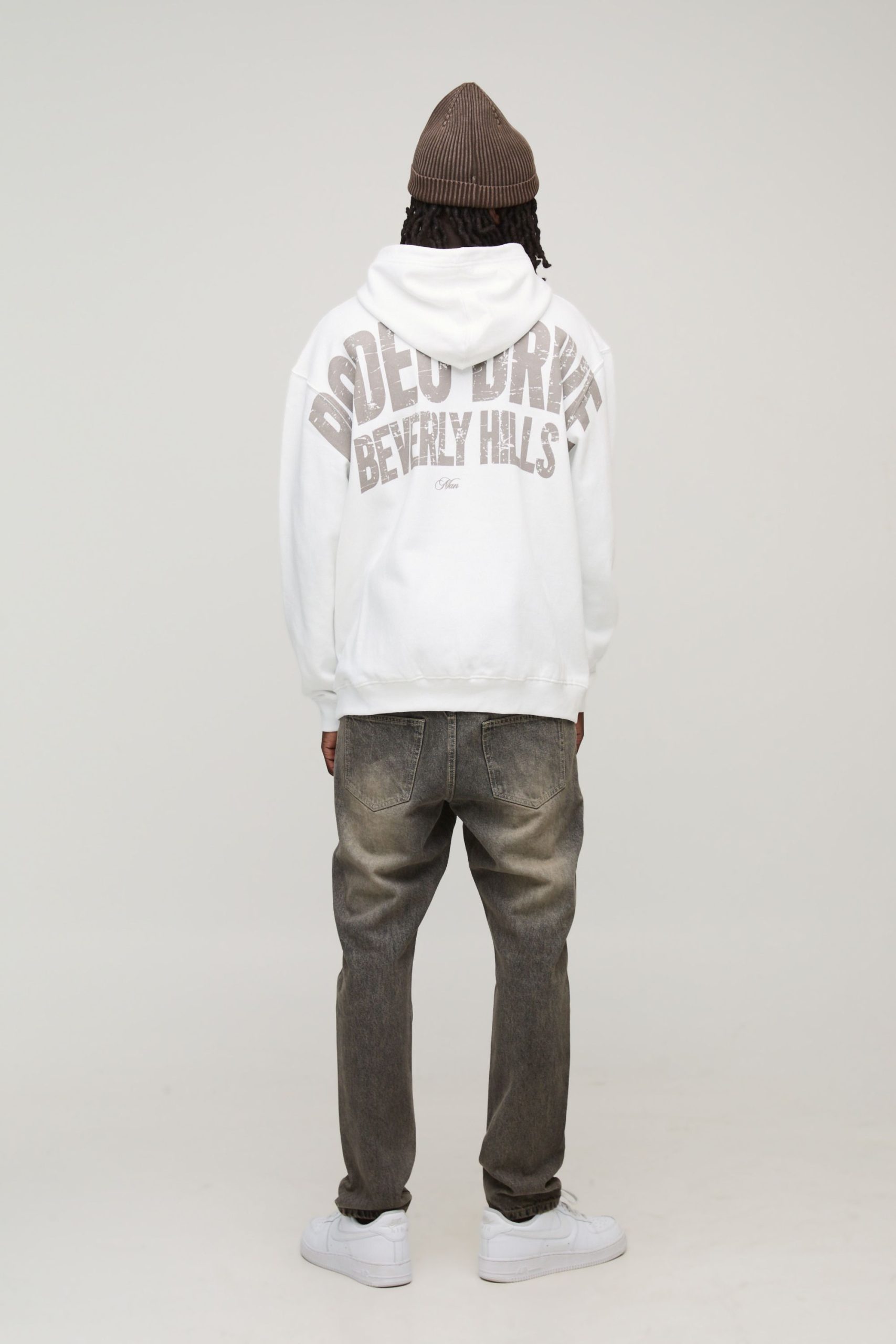 Basic Slim Fit Jeans - Image 2