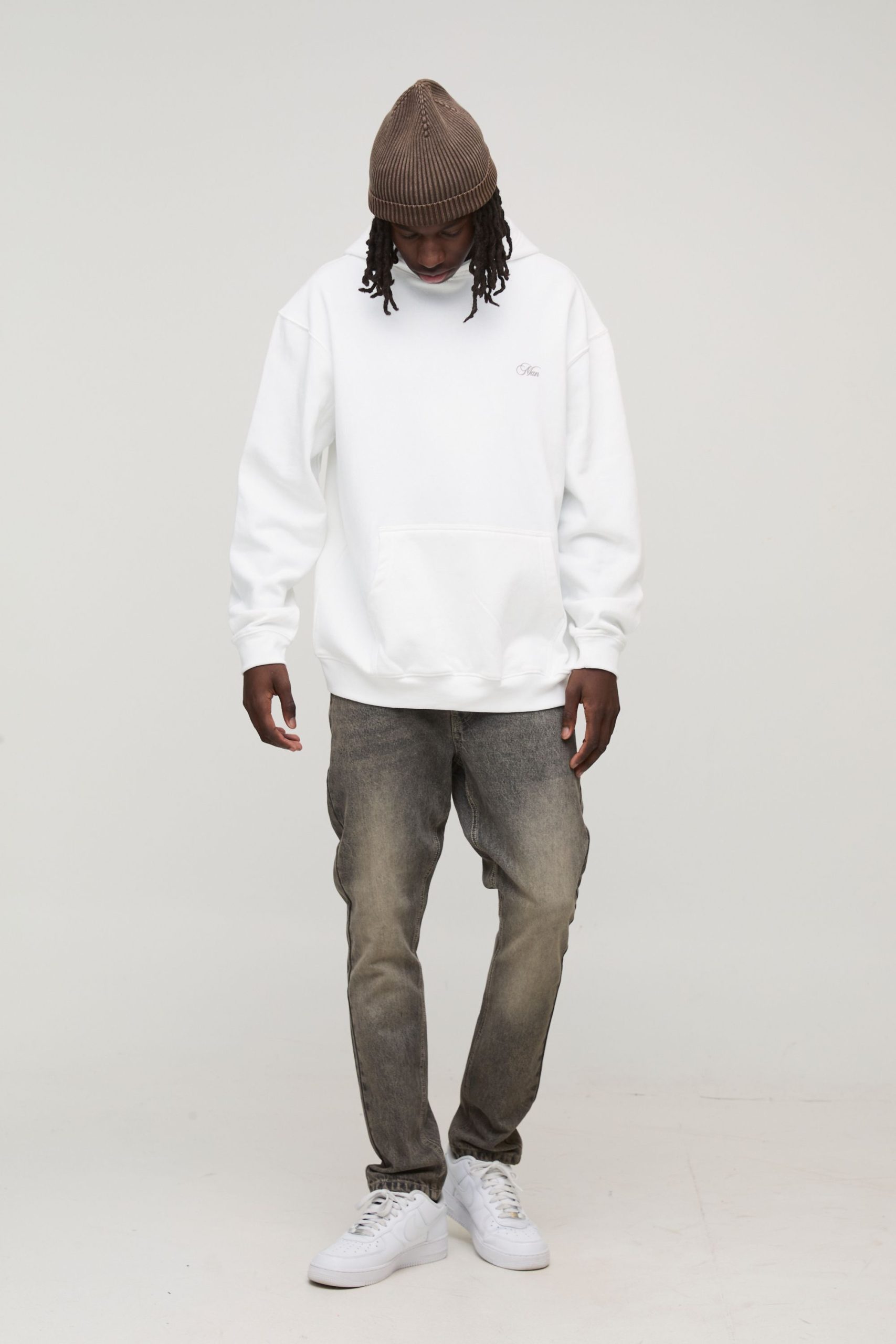 Basic Slim Fit Jeans - Image 4
