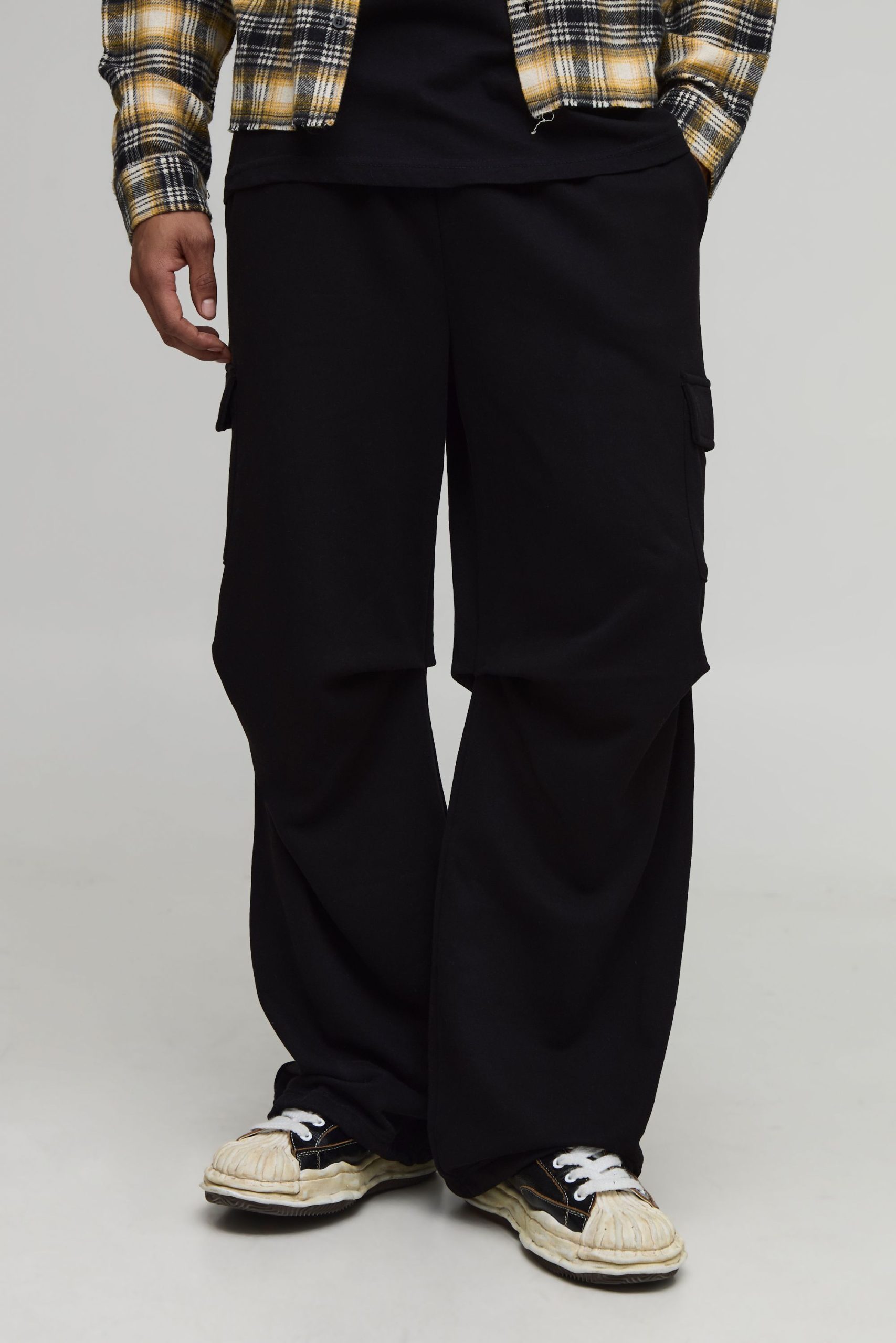 Wide Leg Cargo Pocket Toggle Raw Waistband Jogger