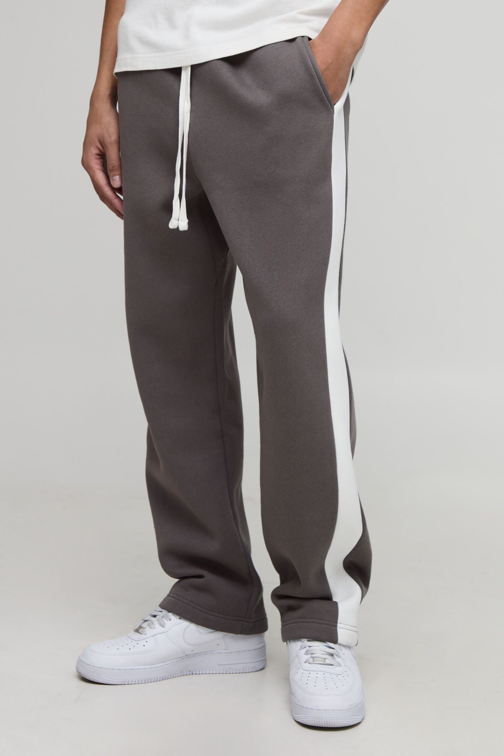 Straight Fit Panelled Jogger