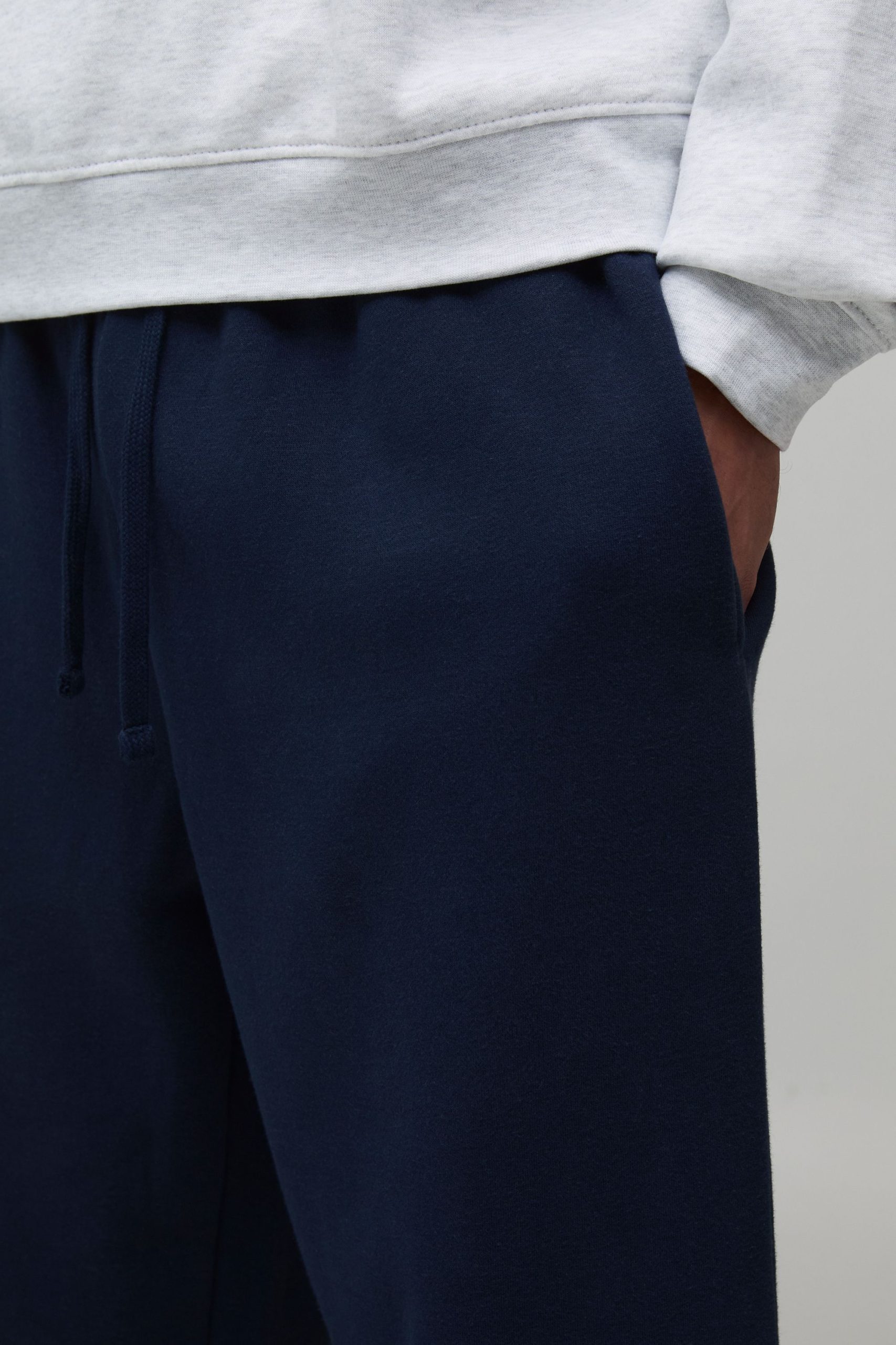 Basic Baggy Jogger - Image 3