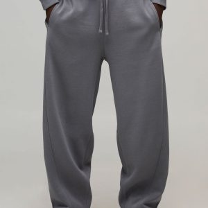 Basic Barrel Fit Jogger