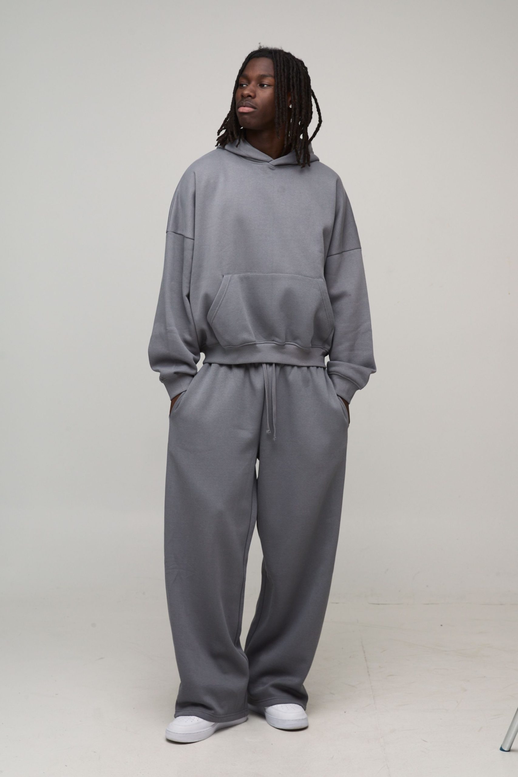 Basic Wide Leg Jogger - Image 4