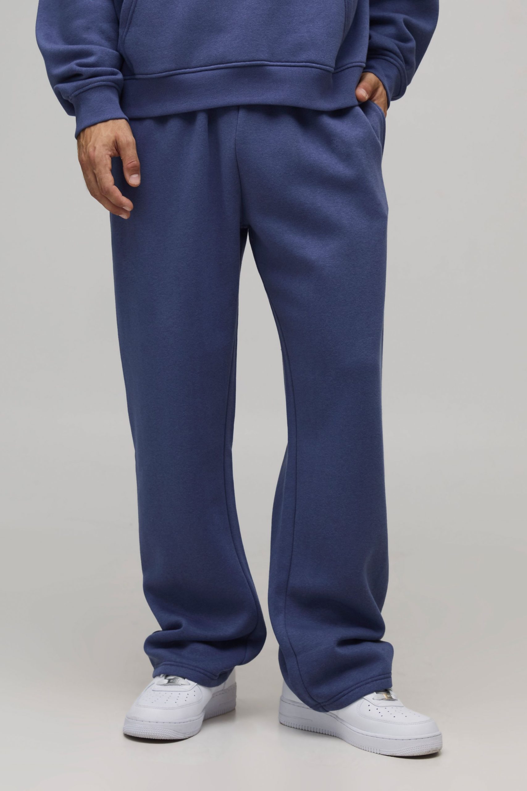 Basic Straight Leg Jogger