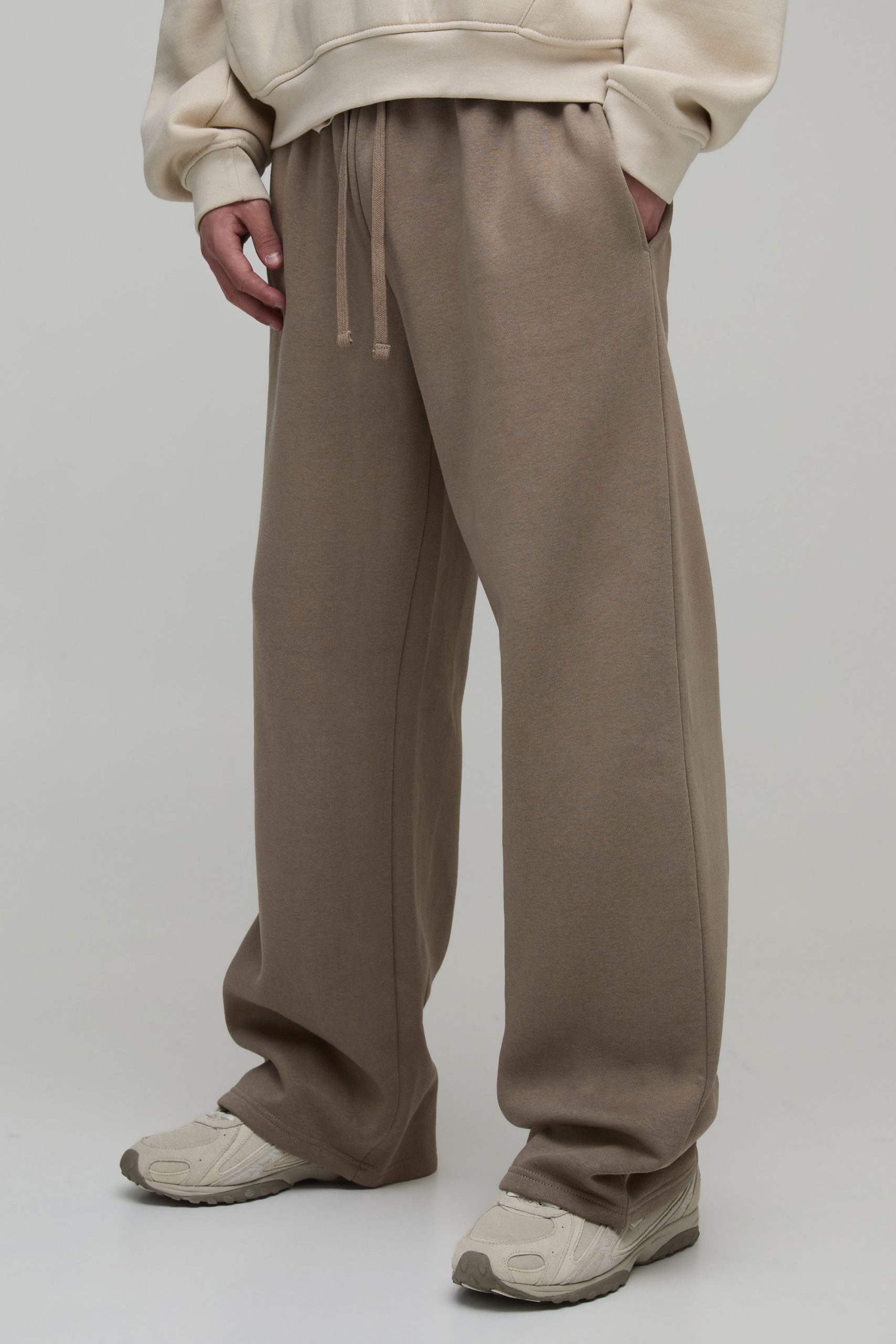 Basic Wide Leg Jogger