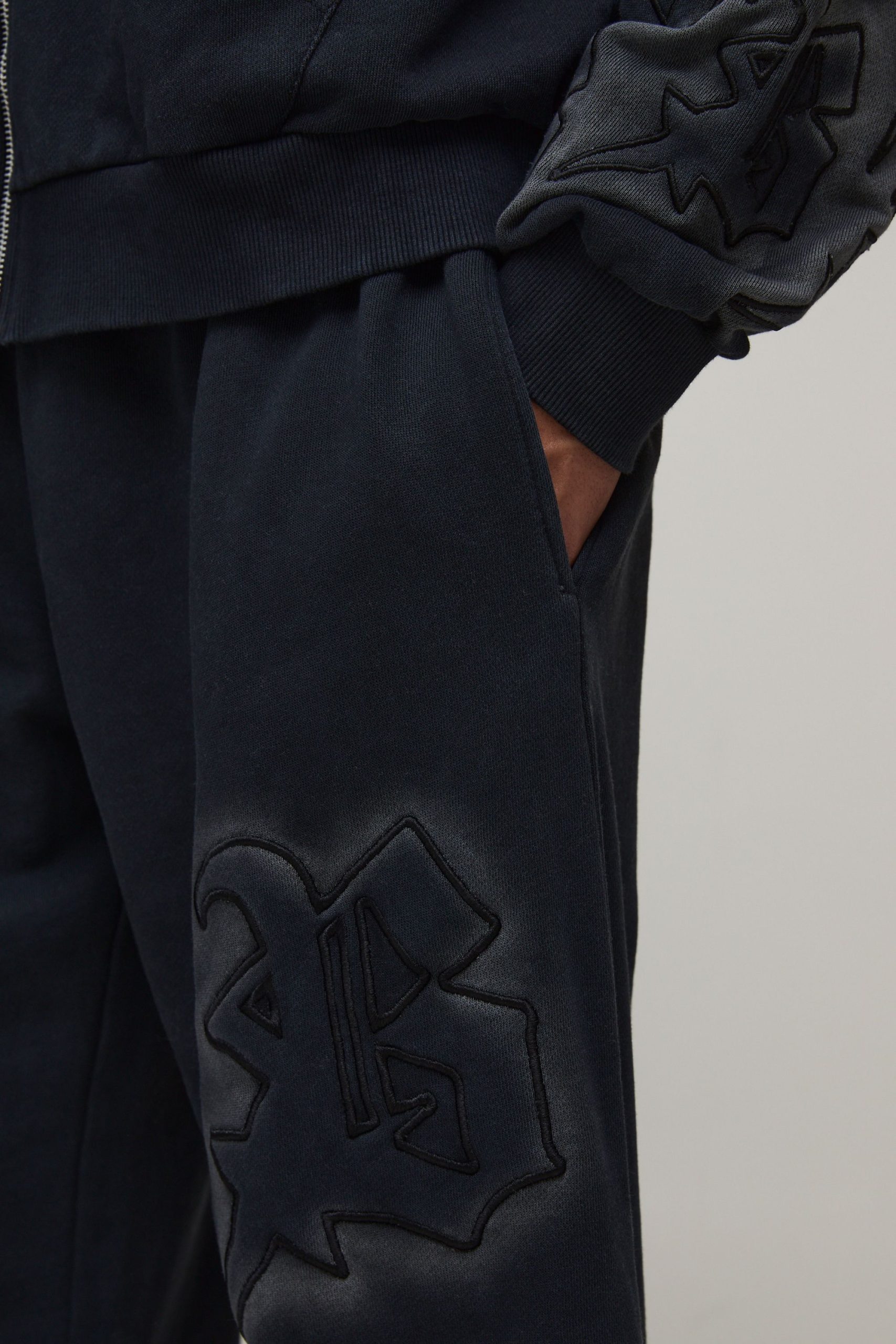 Baggy Fit Applique Washed Joggers - Image 3